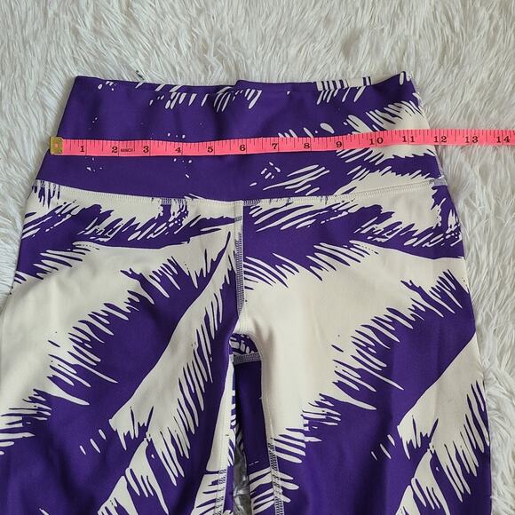 Fabletics PurLuxe Paradise High Waisted 7/8 Workout Leggings NWT Size XS - Picture 10 of 12